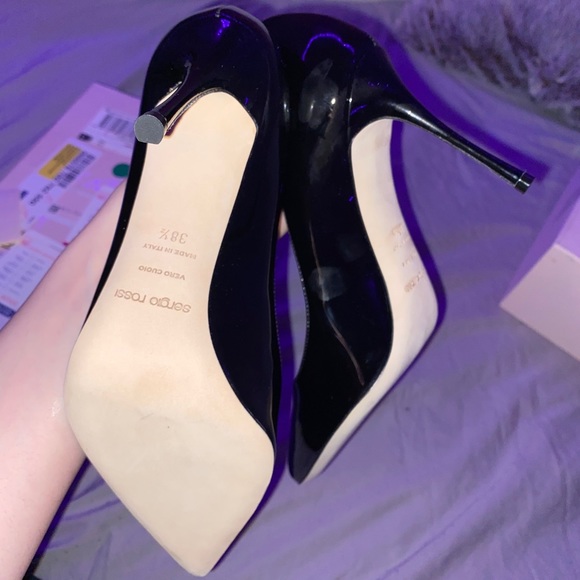 Heals - Picture 5 of 6